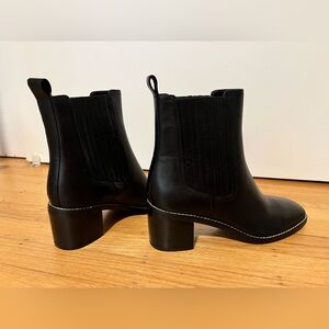 Nordstrom Women’s Hazina Chelsea Boot